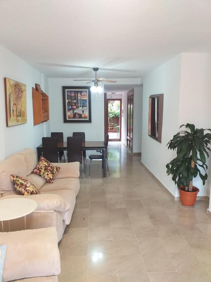 Planta Baja Cerca De La Playa Casares Costa Apartment Exterior photo